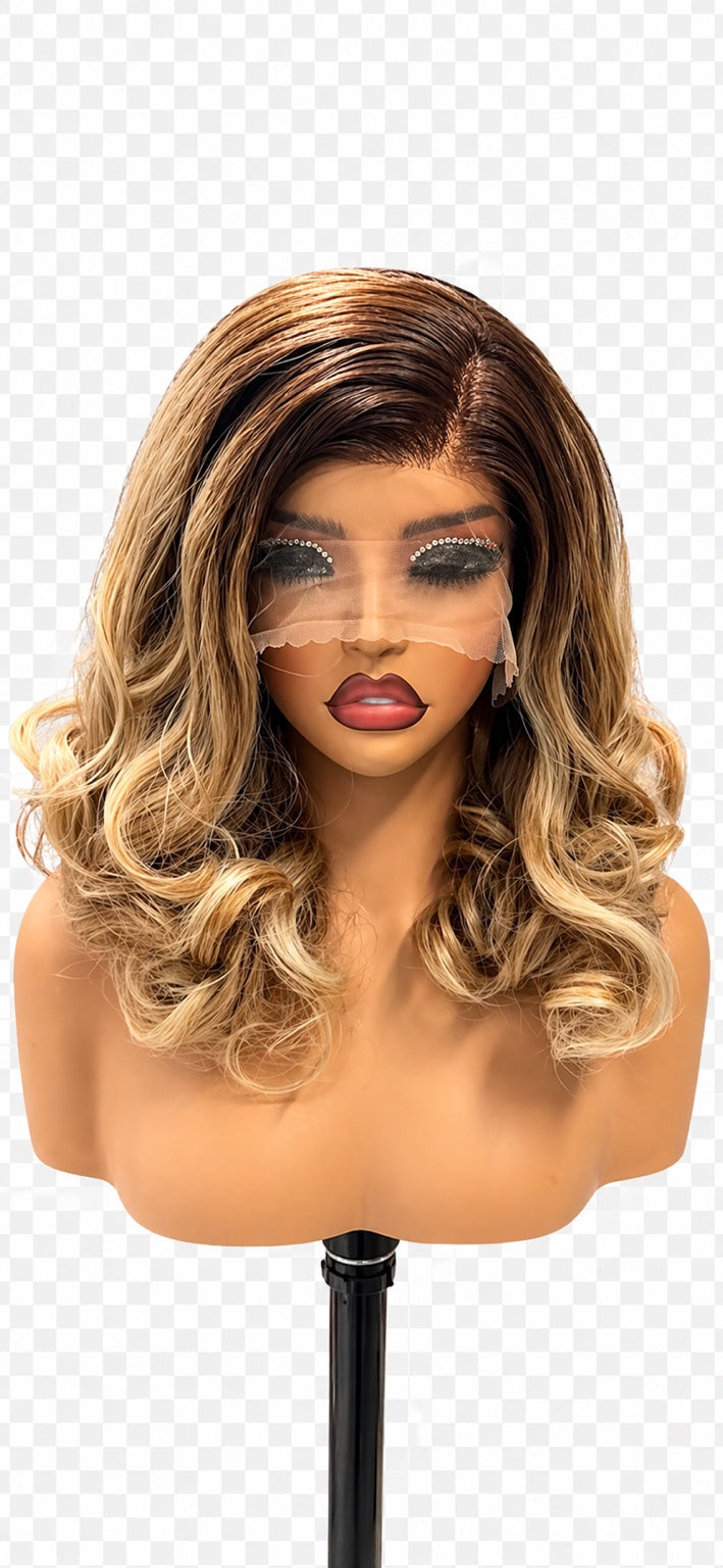 Golden Silk - Lace Wig Synthétique Premium